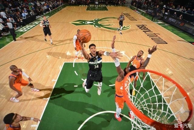 登贝莱：再夺欧冠将是巴黎的伟大成就